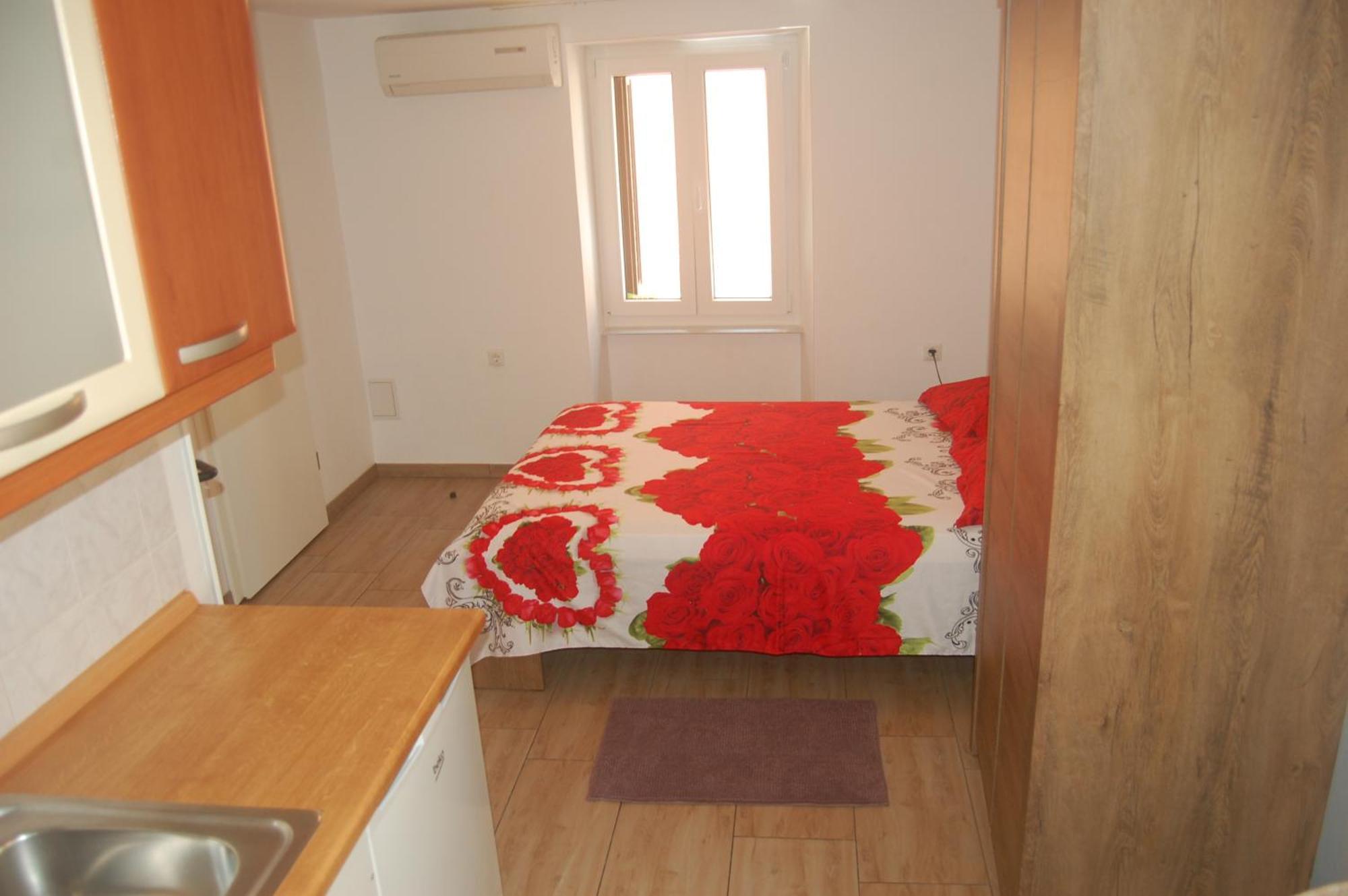 Apartments Dana イゾラ エクステリア 写真